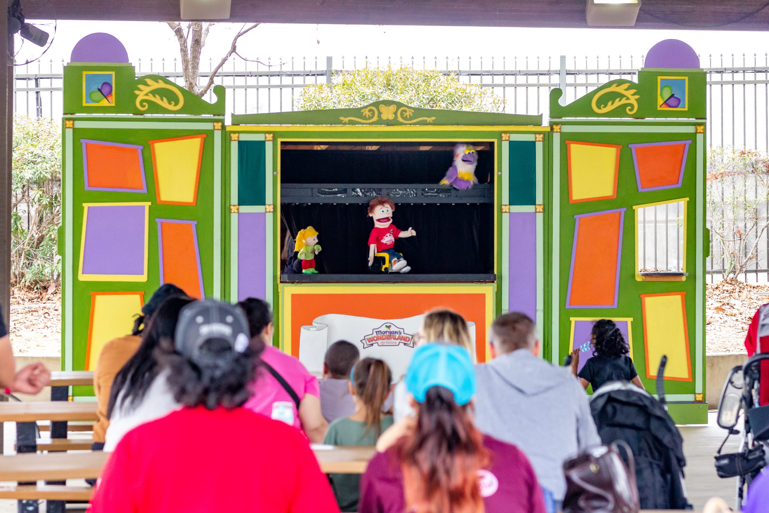 Puppet show with guests 32